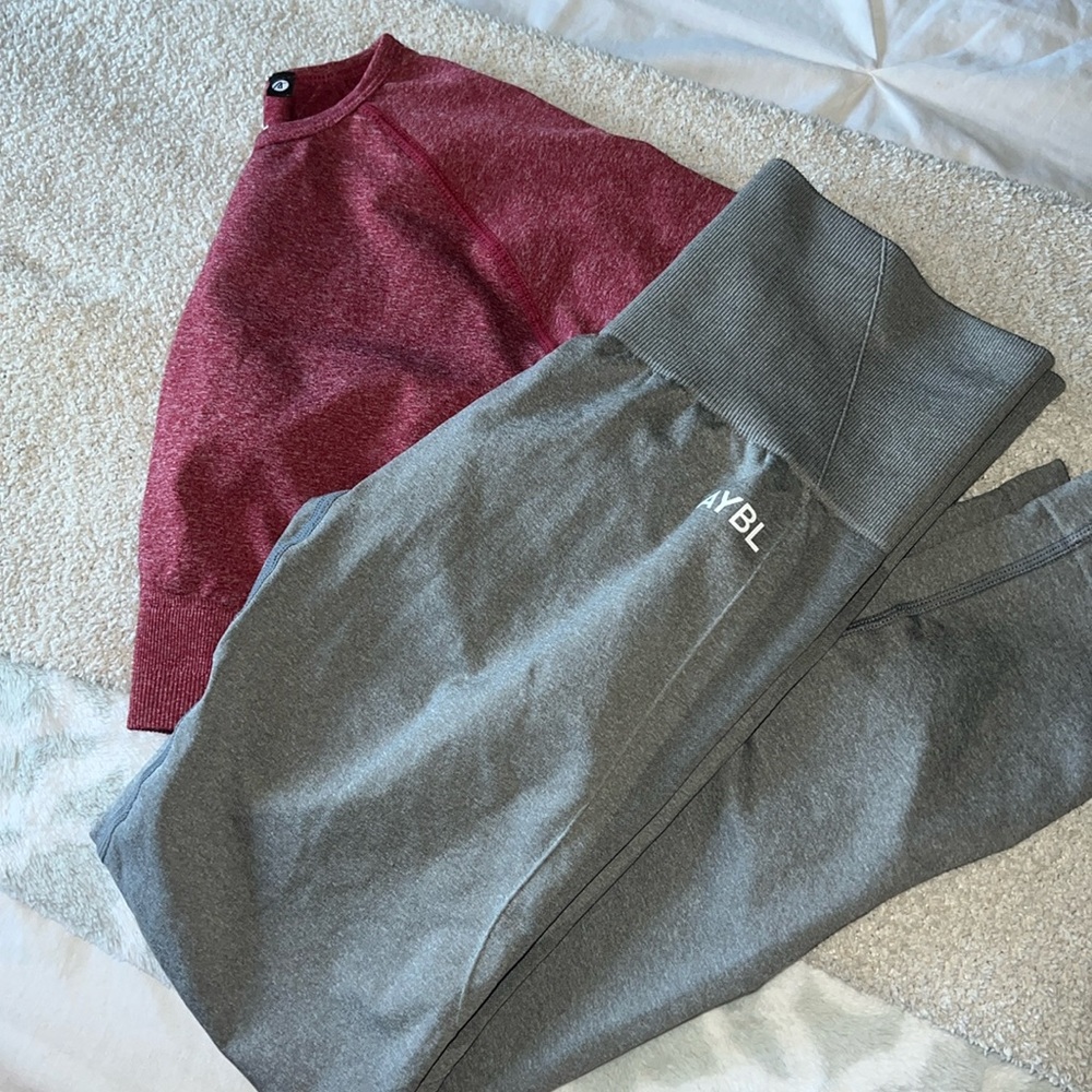 AYBL LEGGINGS SET
